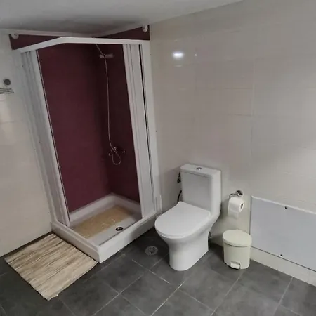 Anthi's - Three Bedroom Apartment *