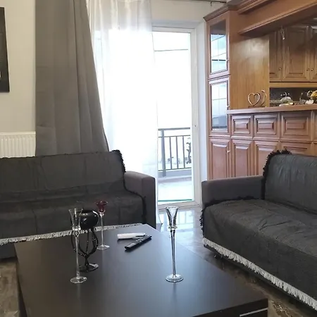 Anthi's - Three Bedroom Apartment Kalamata